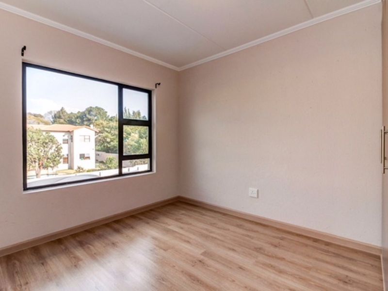 Apartment For Sale in Beverley - Photo 10