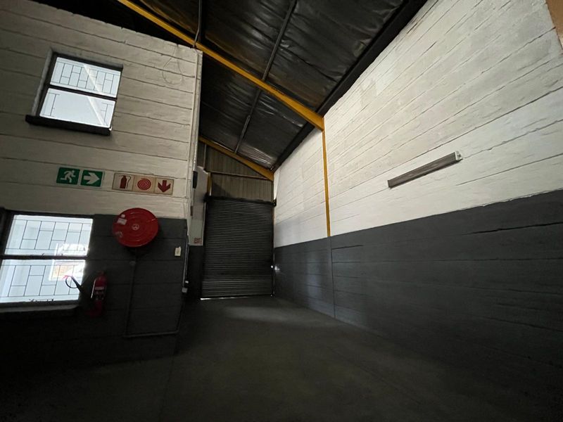 Industrial To Rent in Silvertondale - Photo 7