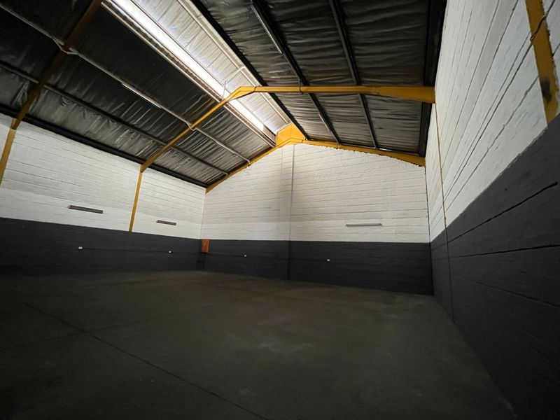 Industrial To Rent in Silvertondale - Photo 8