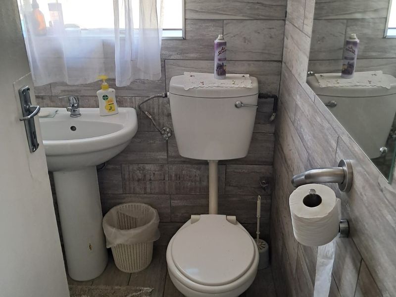 House To Rent in New Orleans - Photo 8