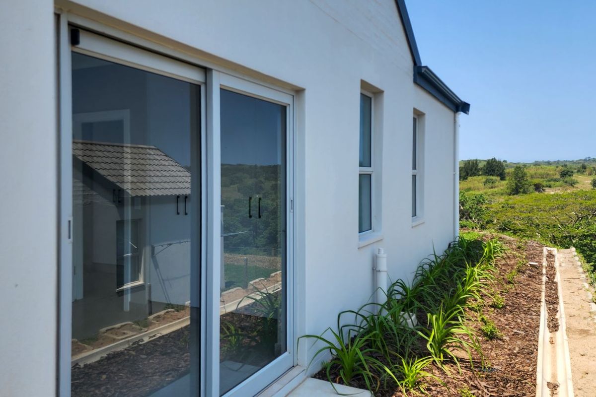 House For Sale in Sheffield Manor - Photo 3