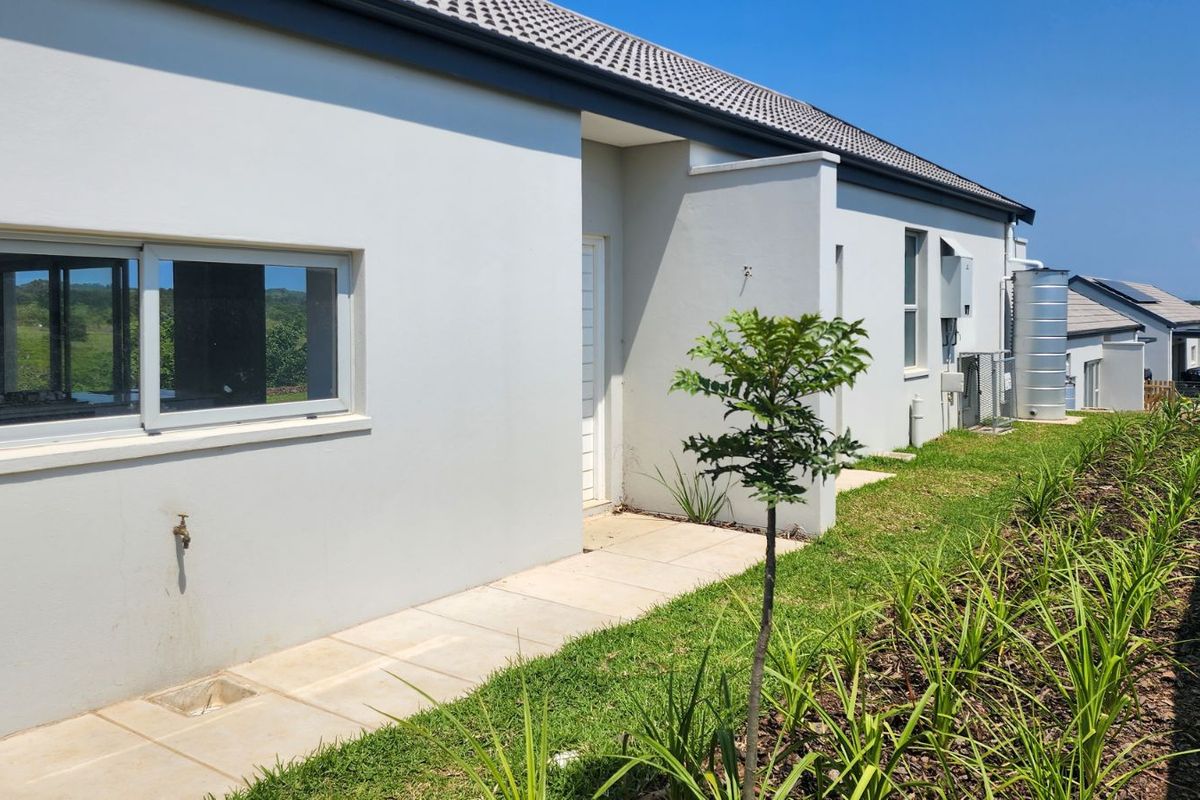 House For Sale in Sheffield Manor - Photo 2