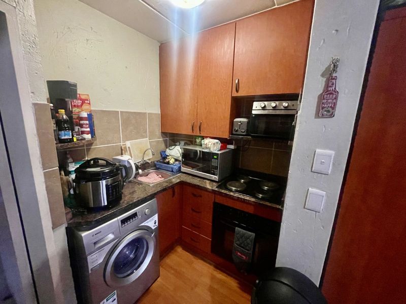 Townhouse For Sale in Amberfield - Photo 7