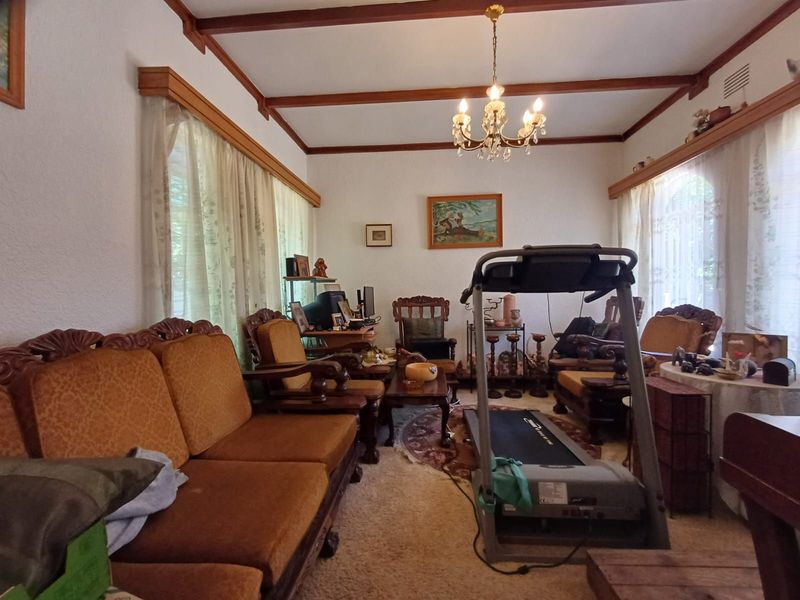 House For Sale in Meiringspark Ext 4 - Photo 3