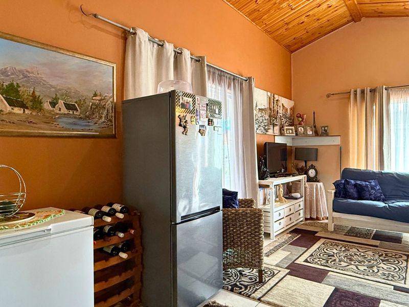 House For Sale in Pearly Beach - Photo 9