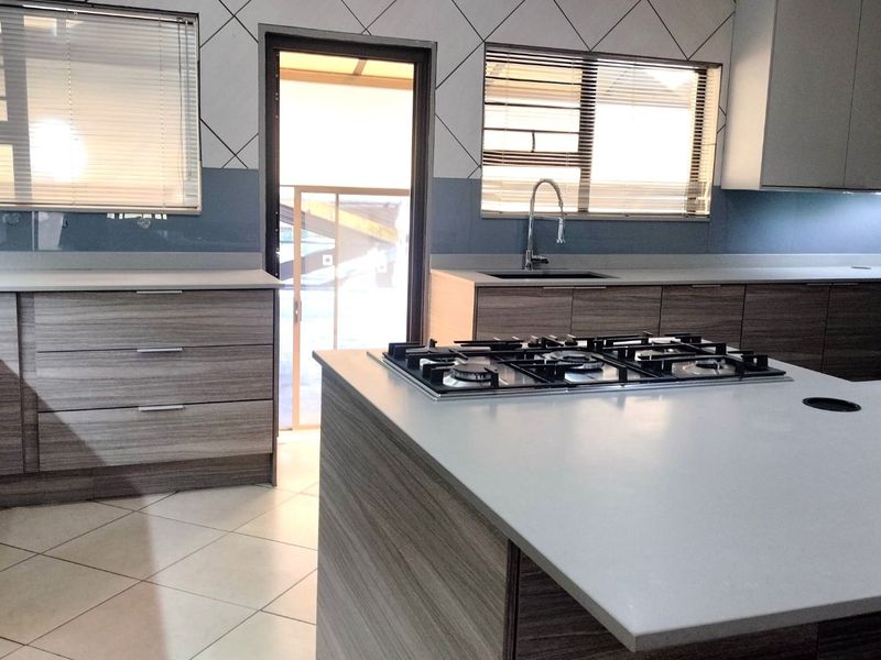 House For Sale in Noordheuwel - Photo 8