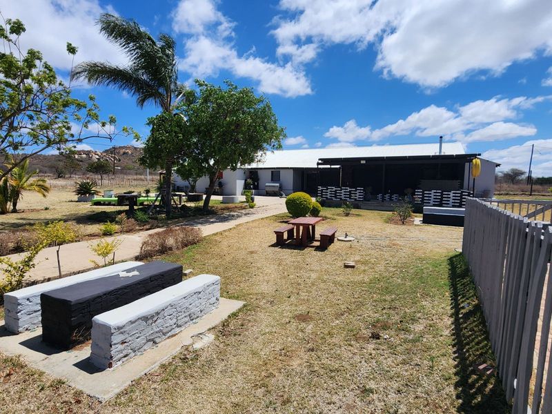 Farm For Sale in Roodepoort AH - Photo 2