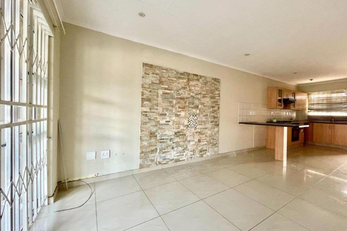 Apartment For Sale in Ferndale - Photo 3