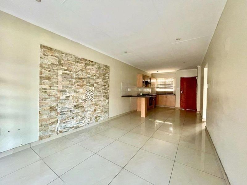 Apartment For Sale in Ferndale - Photo 2