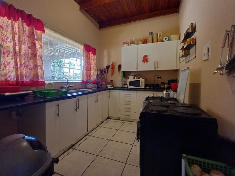 Apartment For Sale in Declercqville - Photo 6