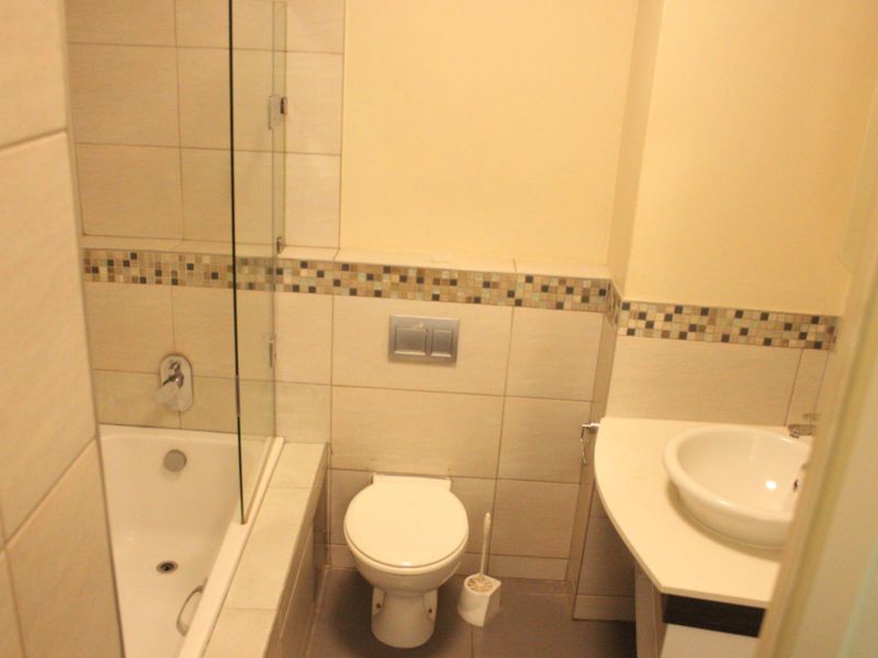 Apartment For Sale in Hatfield - Photo 5