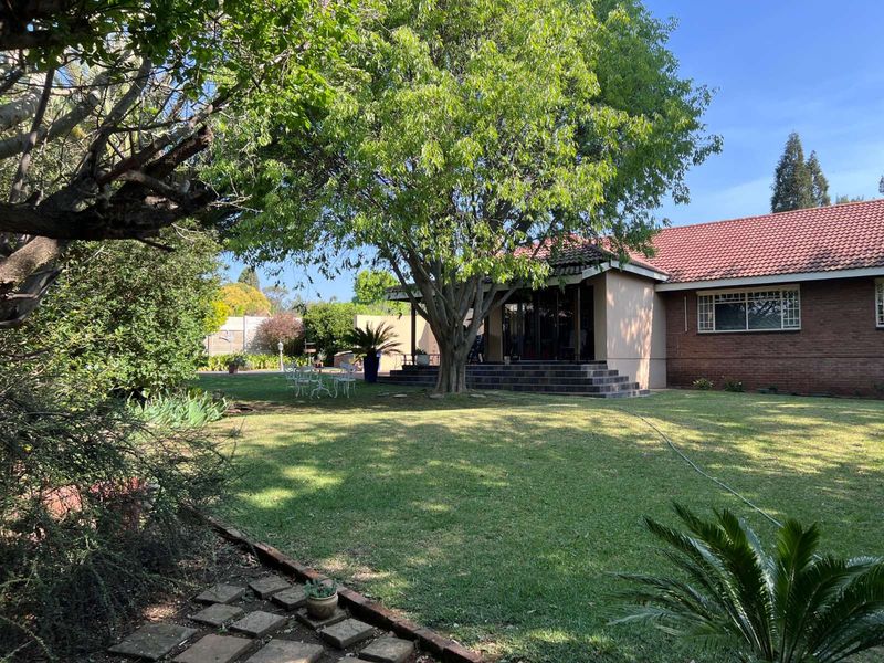 House For Sale in Volksrust Central - Photo 8