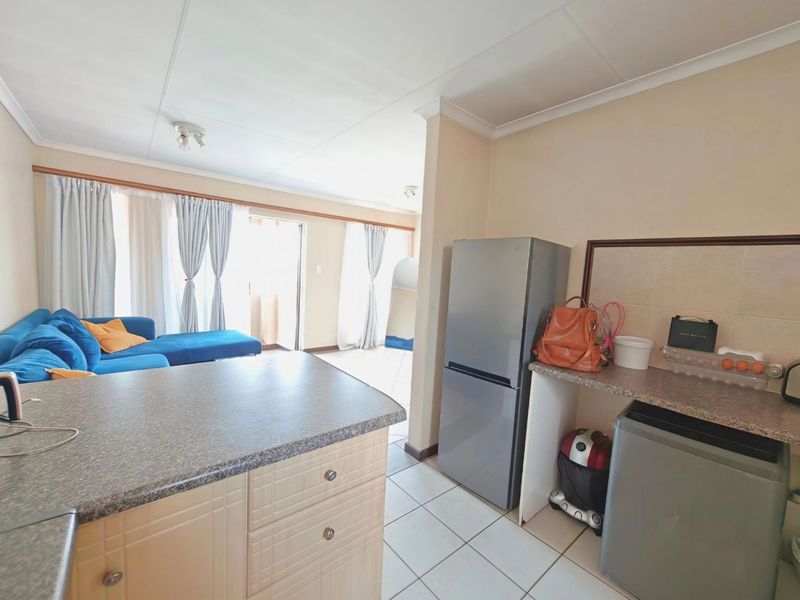 Apartment For Sale in Eco Park Estate - Photo 7