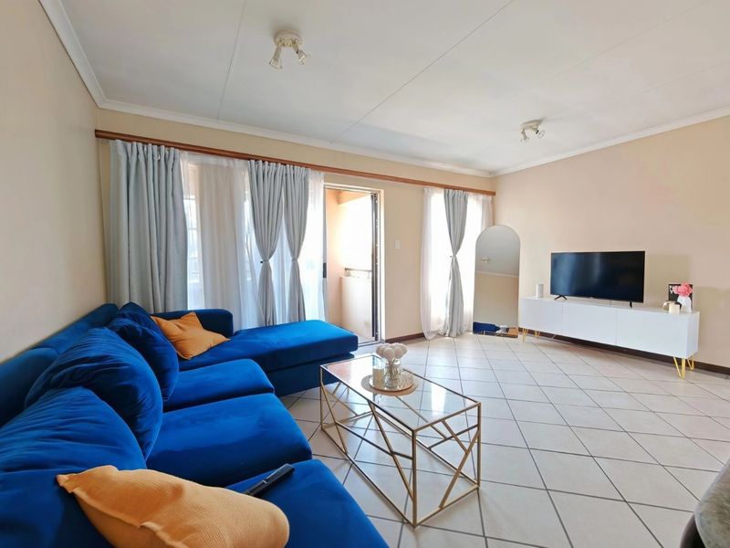 Apartment For Sale in Eco Park Estate - Photo 3