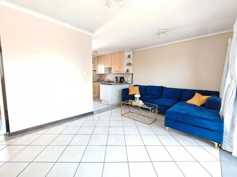 Apartment For Sale in Eco Park Estate - Photo 2