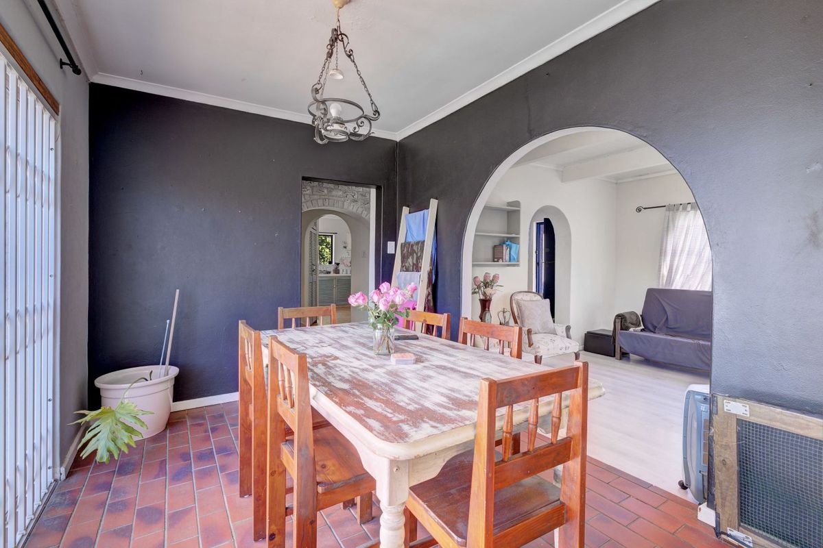 House For Sale in Broadwood - Photo 5