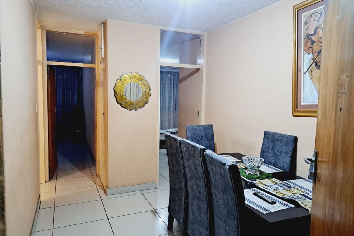 Apartment For Sale in Arcadia - Photo 3