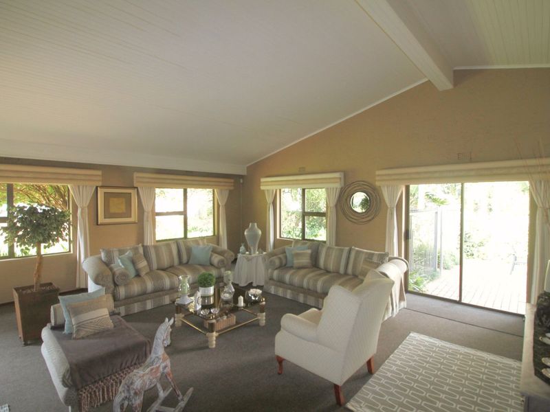 House For Sale in Bromhof - Photo 2