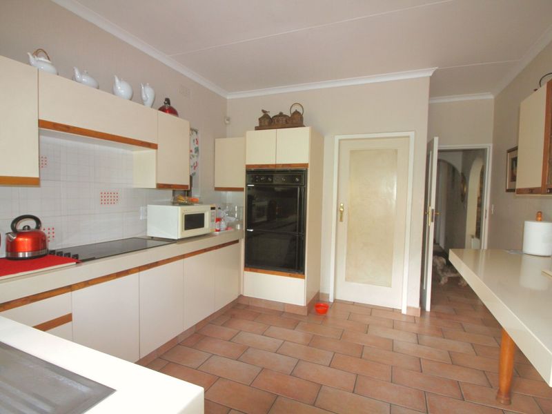 House For Sale in Bromhof - Photo 10