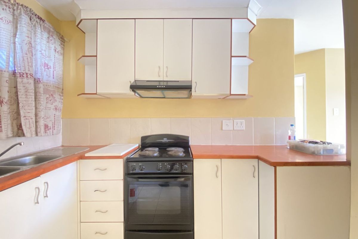 Apartment For Sale in Morningside - Photo 3