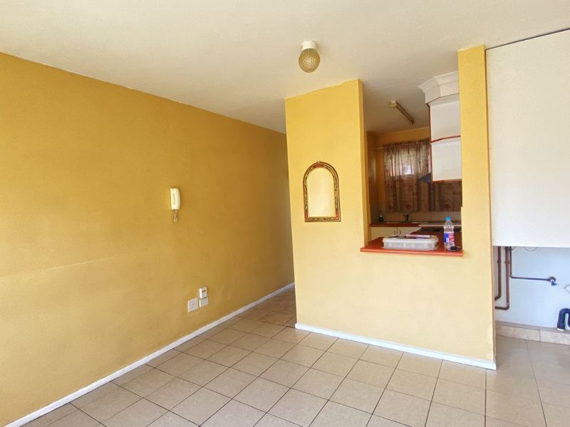 Apartment For Sale in Morningside - Photo 5