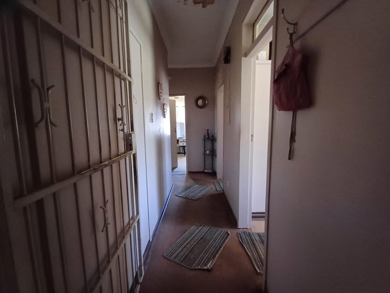 House For Sale in Stilfontein Ext 4 - Photo 10