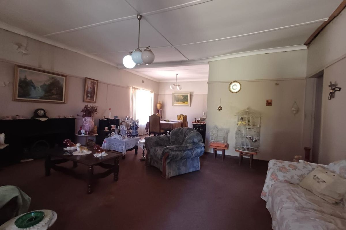 House For Sale in Stilfontein Ext 4 - Photo 5