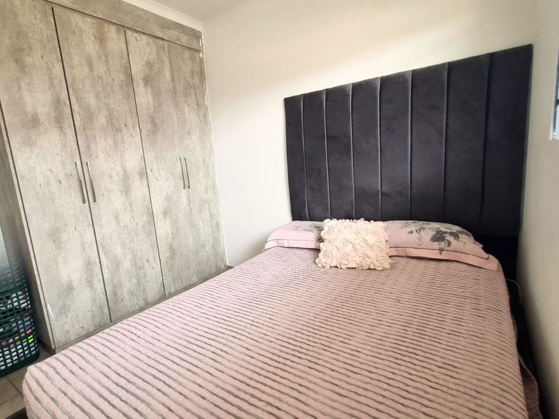 Apartment For Sale in Sagewood - Photo 8