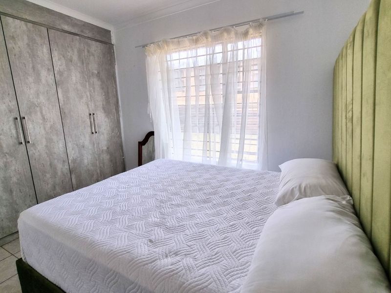 Apartment For Sale in Sagewood - Photo 5