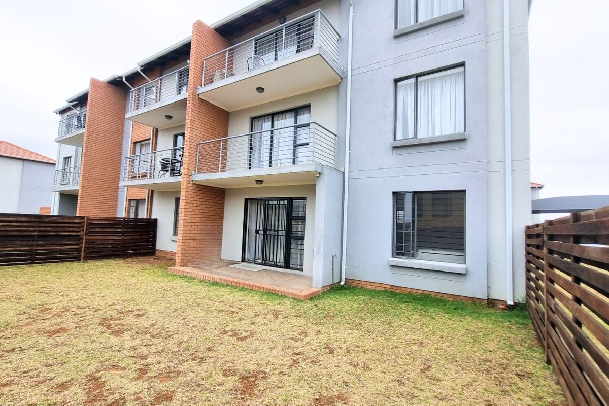 Apartment For Sale in Sagewood - Photo 2