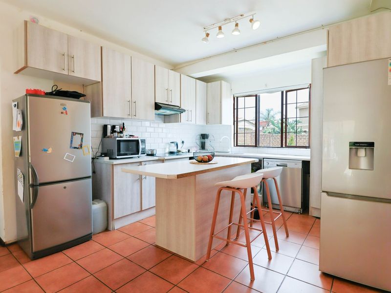 House For Sale in Carlswald - Photo 10