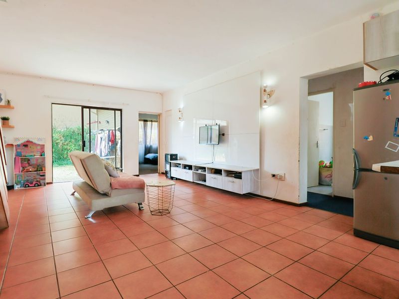 House For Sale in Carlswald - Photo 5