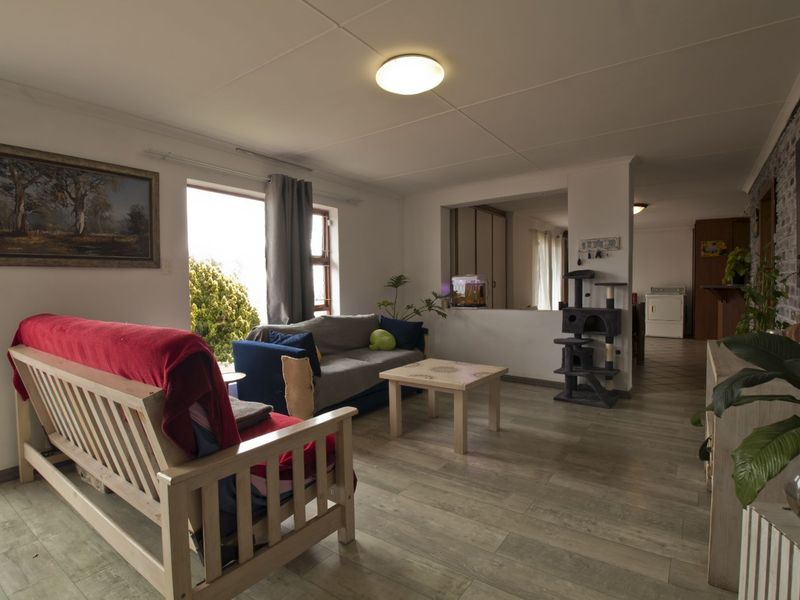 House For Sale in Dana Bay - Photo 5