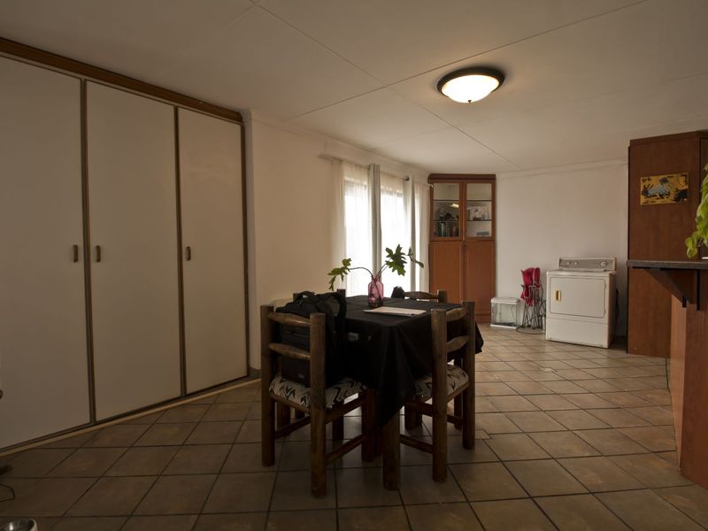 House For Sale in Dana Bay - Photo 8