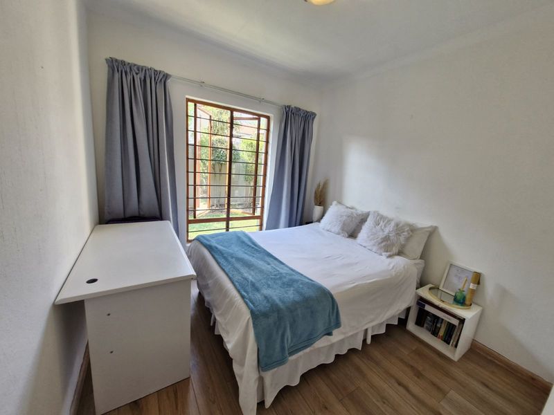 Townhouse For Sale in Fourways - Photo 6