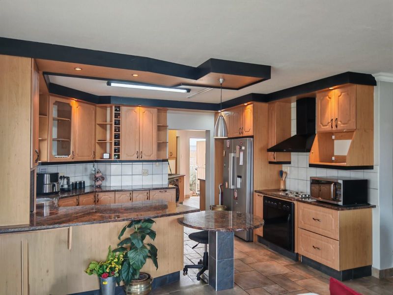 House For Sale in Island View - Photo 7