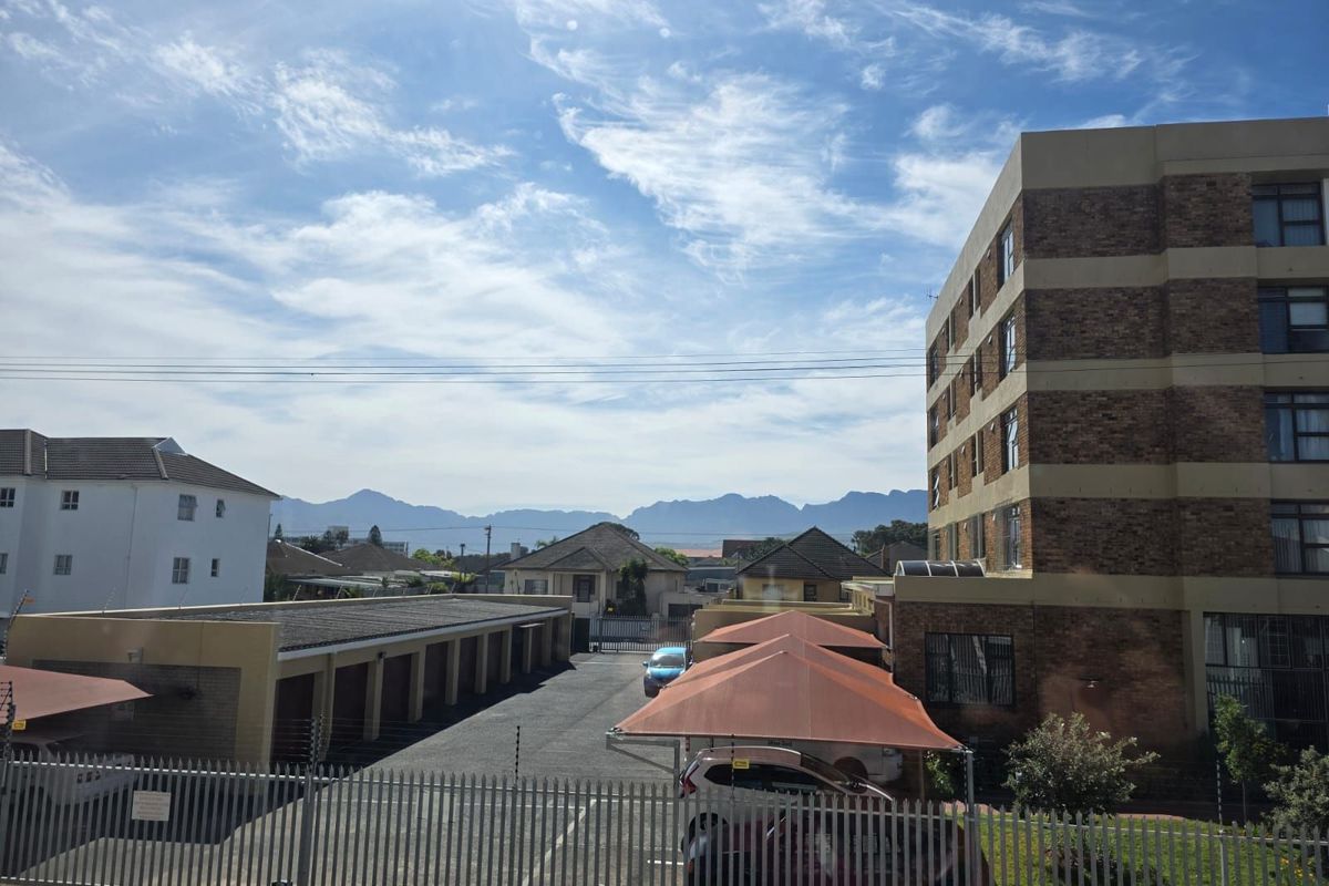 House For Sale in Van Ryneveld - Photo 2