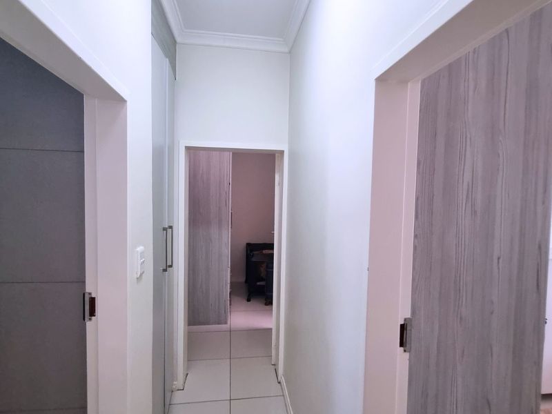 Apartment For Sale in Carlswald - Photo 10