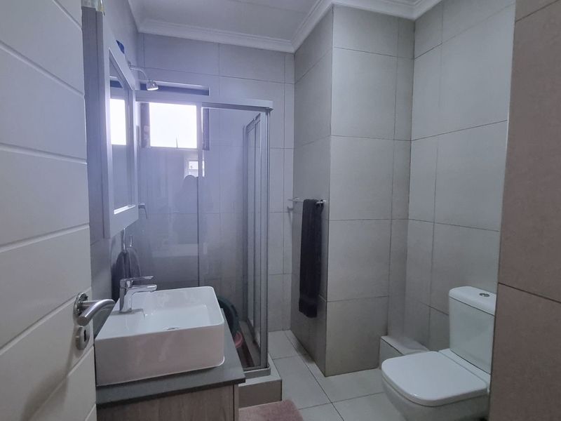 Apartment For Sale in Carlswald - Photo 9