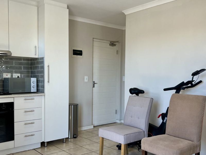 Apartment For Sale in Rugby - Photo 6