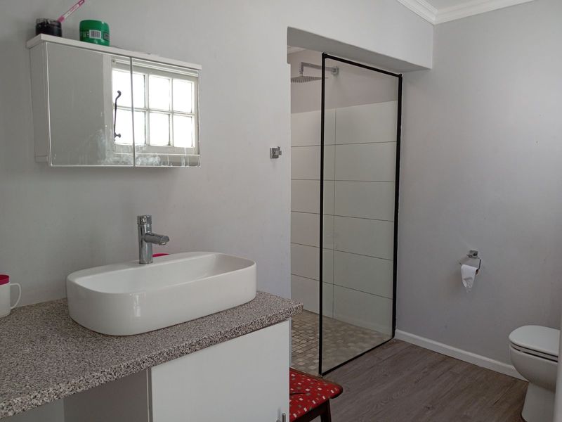 House For Sale in Graaff-Reinet Central - Photo 9