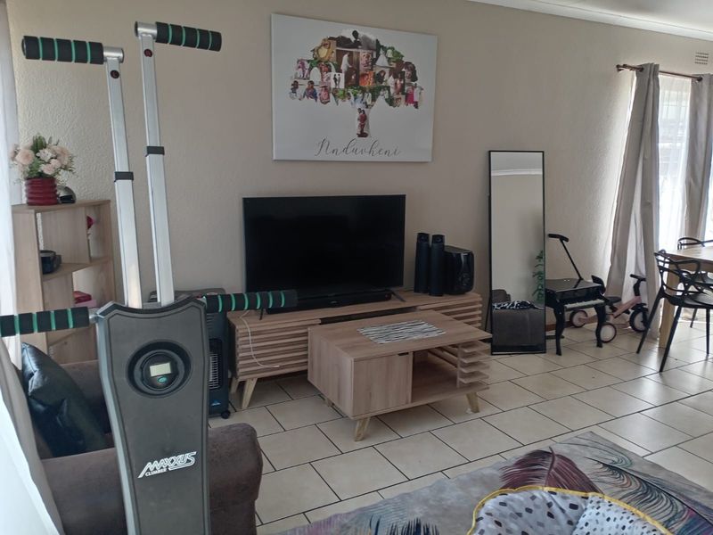 Townhouse For Sale in Krugersdorp Rural - Photo 6