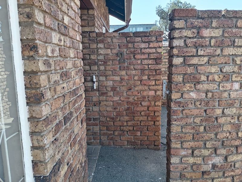 Townhouse For Sale in Krugersdorp Rural - Photo 5