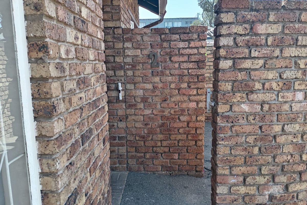 Townhouse For Sale in Krugersdorp Rural - Photo 5