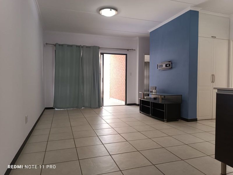 Apartment For Sale in Greenstone Gate - Photo 8