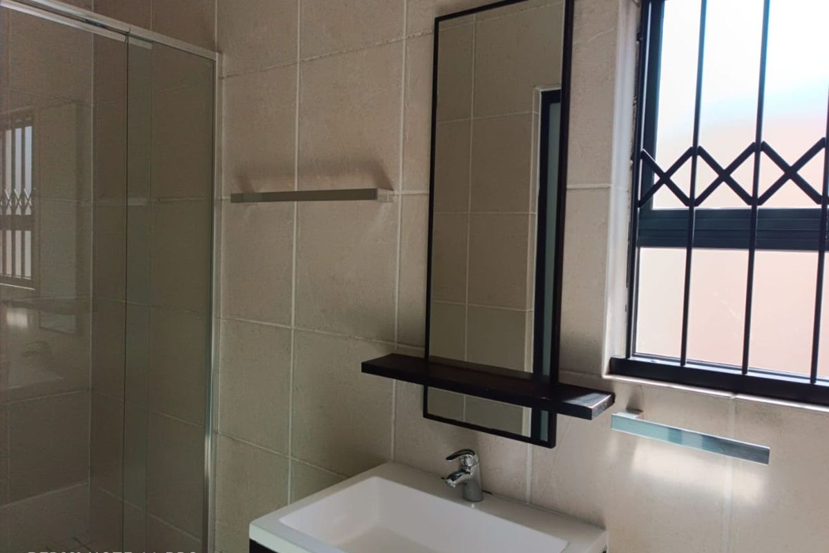 Apartment For Sale in Greenstone Gate - Photo 4