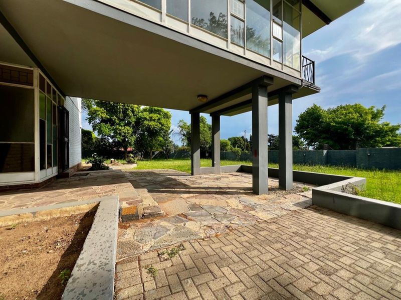 House For Sale in Ermelo Central - Photo 2