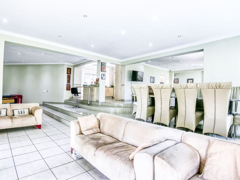 House For Sale in Kelvin - Photo 7