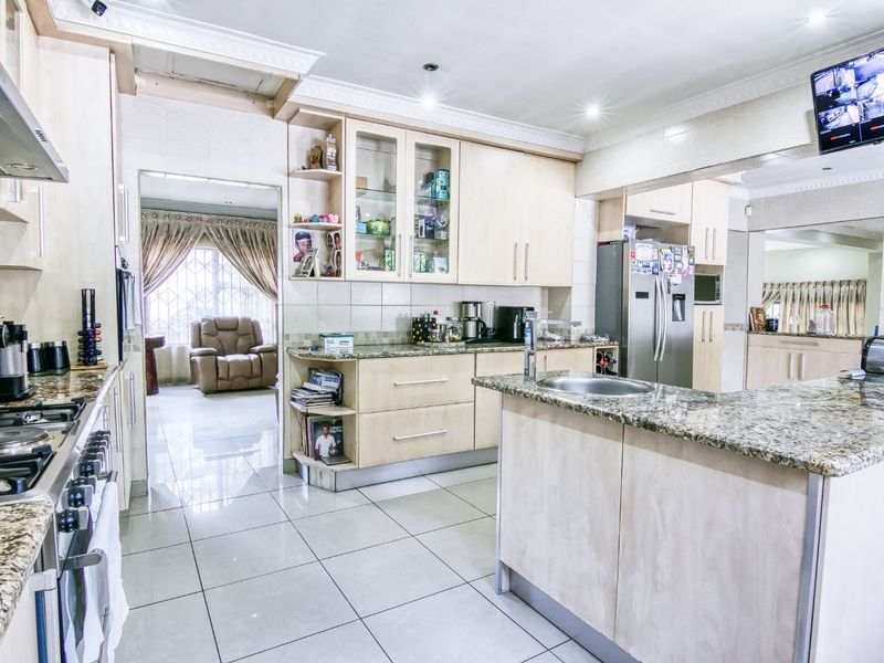 House For Sale in Kelvin - Photo 4