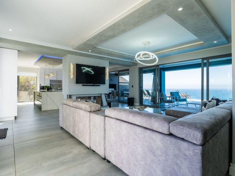 House For Sale in Pinnacle Point Golf Estate - Photo 9